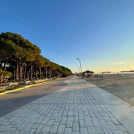 Arol Apartment, Appartamento Golem (Tirana)