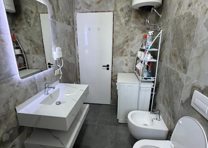 Arol Apartment, Daire *